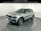 Certified 2022 Kia Seltos EX image 2