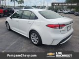 Used 2022 Toyota Corolla LE image 5