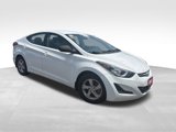Used 2015 Hyundai Elantra SE image 3