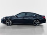 Used 2023 Nissan Altima 2.5 SR image 3