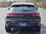 Certified 2022 Porsche Macan image 6