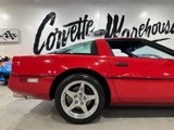 Used 1990 Chevrolet Corvette Coupe image 4