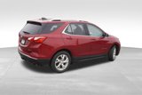 Used 2019 Chevrolet Equinox LT w/ Sun & Navigation Package image 3