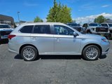Used 2022 Mitsubishi Outlander SEL image 2