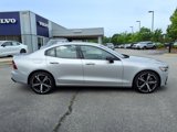 Used 2025 Volvo S60 B5 Core image 2