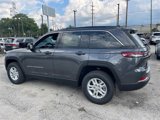 New 2024 Jeep Grand Cherokee Laredo w/ Luxury Tech Group I image 4