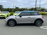 Used 2022 MINI Cooper SE image 2