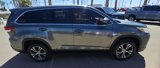 Used 2019 Toyota Highlander FWD V6 image 4