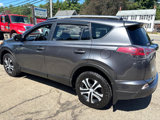 Used 2017 Toyota RAV4 LE image 3