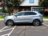 Used 2020 Ford Edge Titanium image 3