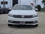 Used 2017 Volkswagen Passat 1.8T SE image 2