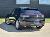Certified 2021 Porsche Macan image 3