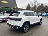 New 2025 Volkswagen Taos SE image 5