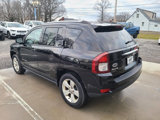 Used 2016 Jeep Compass Latitude image 3