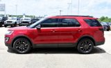 Used 2017 Ford Explorer XLT w/ Equipment Group 202A image 4