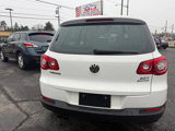 Used 2011 Volkswagen Tiguan S image 4