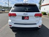 Used 2017 Jeep Grand Cherokee Limited w/ Luxury Group II image 6
