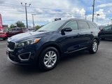 Used 2017 Kia Sorento AWD image 3