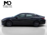 Used 2023 Hyundai Elantra SEL image 3