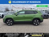 New 2025 Volkswagen Taos SE image 4