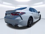 Used 2022 Toyota Camry SE image 4