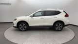 Used 2017 Nissan Rogue SL image 5