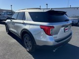 Used 2021 Ford Explorer XLT w/ Equipment Group 202A image 5