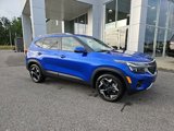 Used 2025 Kia Seltos S image 3
