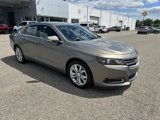 Used 2017 Chevrolet Impala LT w/ Convenience Package image 3