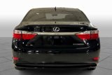 Used 2015 Lexus ES 300h image 4