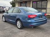 Used 2015 Volkswagen Jetta SE image 3