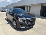 Used 2024 GMC Terrain SLE image 3
