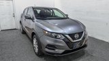 Used 2022 Nissan Rogue Sport S image 2
