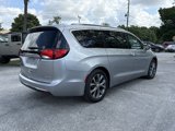 Used 2017 Chrysler Pacifica Limited w/ UConnect Theater Package image 5