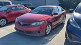 Used 2013 Toyota Camry SE image 3