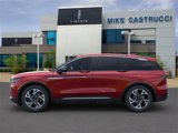 New 2025 Lincoln Nautilus Premier image 3