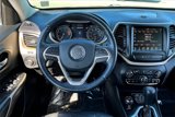 Used 2018 Jeep Cherokee Limited image 5