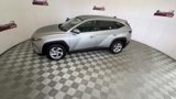 Used 2022 Hyundai Tucson SE image 4
