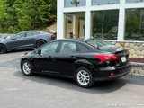 Used 2018 Ford Focus SE image 2