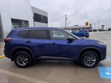 Used 2023 Nissan Rogue S image 3