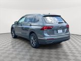 Used 2022 Volkswagen Tiguan SE image 5