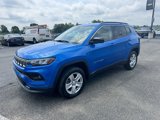 Used 2022 Jeep Compass Latitude image 3