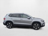 Used 2024 Volkswagen Taos SE image 4