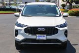 New 2025 Ford Escape SE image 2