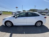 Used 2023 Toyota Corolla LE image 3