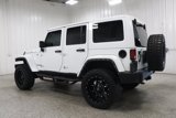 Used 2016 Jeep Wrangler Unlimited Rubicon image 4