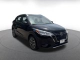 Used 2024 Nissan Kicks SV image 3
