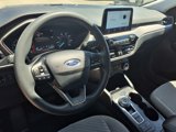Used 2022 Ford Escape SE image 5