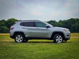 Used 2019 Jeep Compass Latitude w/ Cold Weather Group image 3