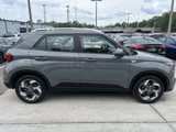 Used 2022 Hyundai Venue SEL image 4